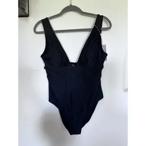 NWT Quince Black Italian Plunge One Piece Swimsuit Large thumbnail 3