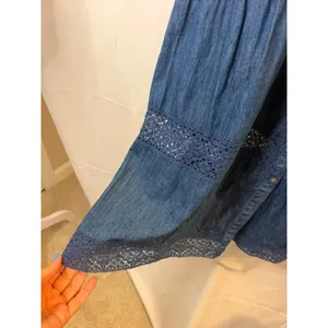 Gap × LoveShackFancy Denim Tiered Midi Dress with lace and ruffle detail sz. S thumbnail 9