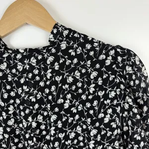 Reformation Reeds Ruffle Floral Georgette Midi Dress Size 0 Black Minimalist thumbnail 7