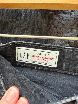 GAP High Rise Cheeky Straight Jeans thumbnail 3