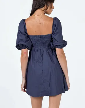 Dress thumbnail 3
