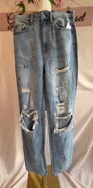 Pacsun 90's Boyfriend Jeans Size 24 in Nirvana Light Blue with Distressed Rips thumbnail 1