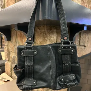 Purse Elegant Black Leather Handbag-B is for BEAUTY! Like new TIGNANELLO-quality thumbnail 5