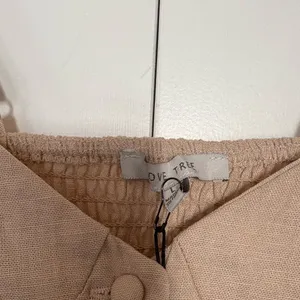 Love Tree Tan Button Front Tank Top‎ Size Large thumbnail 5