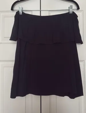 Abercrombie and Fitch Off the Shoulder Top thumbnail 1