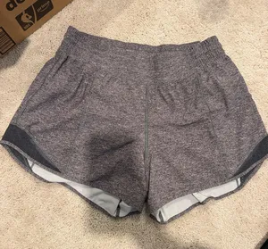 Lululemon shorts thumbnail 1