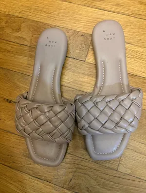 A new day sandals- beige thumbnail 1