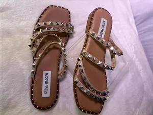 Steve Madden Nude Studded Triple-Strap Slide Sandals thumbnail 4