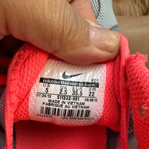 Nike Flex TR 2 Gray Orange Lightweight Training Running Shoes Women's Sz 5 Youth thumbnail 10