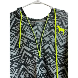 Victoria's Secret PINK Gray Black Aztec Print Anorak Pullover Windbreaker M/L thumbnail 3