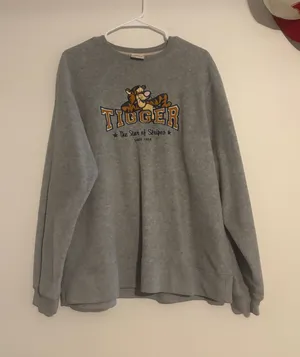 Disney Tiger Vintage Crewneck Sweatshirt thumbnail 1