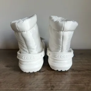Crocs NEW Unisex Classic Lined Neo Puff White Boot Size 7 or 5 #367 thumbnail 6
