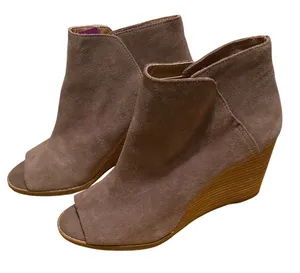 Lucky Brand Womens Taupe Suede Peep Toe Wedge Booties Open Toe Ankle Boots‎ 10M thumbnail 1
