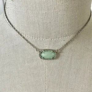 Kendra Scott Elisa light green necklace in SILVER thumbnail 1