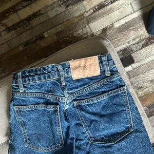 Zara Blue Denim Straight Leg Jean Size‎ 0 thumbnail 7