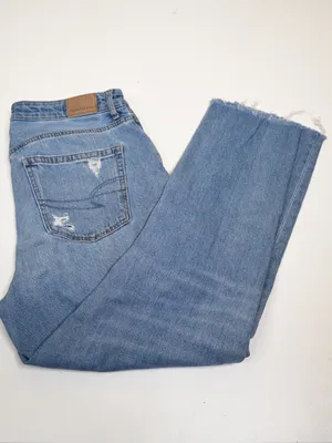 American Eagle Women's 8 Busted Knee Mom Jean thumbnail 3