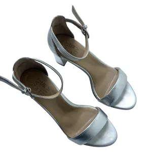 Naturalizer Vera Silver Leather Block Heel Sandals Sz 6 Gala Wedding Guest Comfy thumbnail 3