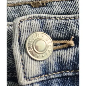 American Eagle Mom Jeans High Waisted‎ Light Wash Denim Stretch Womens 4 thumbnail 2