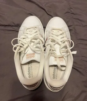 Adidas Rose Gold Sneakers thumbnail 4