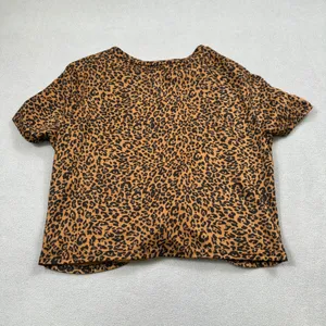 Shein Tunic Top M Womens Leopard Print Twist Front Short Sleeve Cute Blouse thumbnail 2