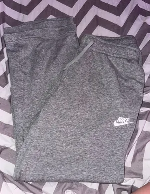 Grey Nike Sweatpants Women’s thumbnail 1