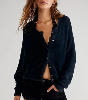 Free People NWT WYATT CARDI SOFT FUZZY BUTTON FRONT CARDIGAN Black. Size Medium thumbnail 5