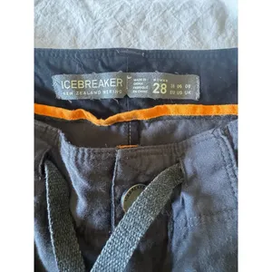 Icebreaker New Zealand Merino Women's Hiking Cargo Shorts, Charcoal, Size 28 thumbnail 2