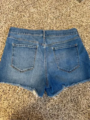 Old navy frayed hem jean shorts 12 thumbnail 4