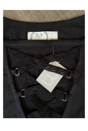 Maurices Black T-Shirt thumbnail 4