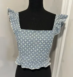 Kirious Los Angeles Eyelet Ruffle Strap Crop Top Women Medium Blue White Cotton thumbnail 1