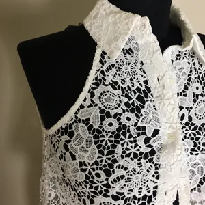 Zara White Lace Sleeveless Top NWT thumbnail 2