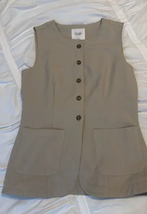 Business Button Down Tank thumbnail 1