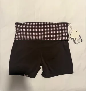 Set Active Breathe Gingham Fold-Over Shorts thumbnail 4