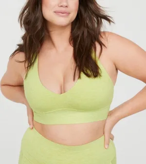 OFFLINE By Aerie The Hugger Racerback Sports Bra Batalia Green Size M NEW thumbnail 1