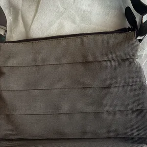 Salvatore Ferragamo‎ brown seatbelt shoulder bag thumbnail 5