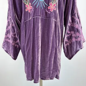 NWOT Johnny Was Silk Blend Velvet Floral Embroidered Tunic Blouse Purple Size XL thumbnail 10