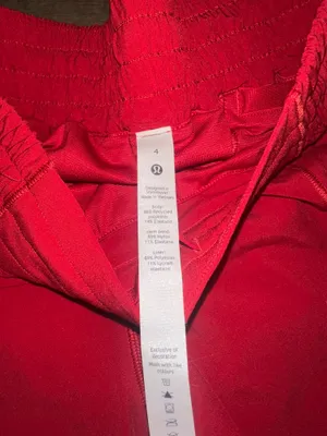 Lululemon Hotty Hot Shorts 2.5" Red High-Rise thumbnail 3