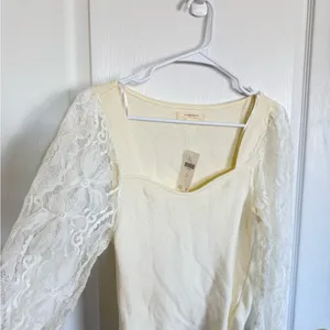 Anthropologie NEW Lace Sleeve Cream Sweater Top thumbnail 6