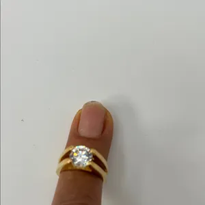 Fashion Jewelry Gold Ring with Sparkling Gem thumbnail 2