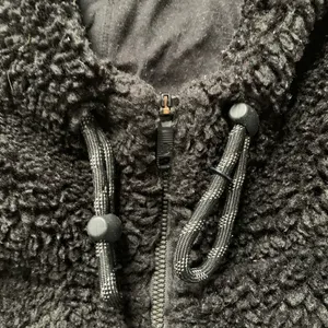 Lululemon Black Sherpa Hoodie 8 thumbnail 5
