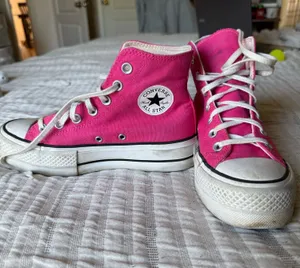 Hot Pink Platform Converse High-Top thumbnail 1