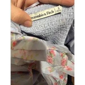 Abercrombie Emerson Angel Sleeve Midi Floral Size Small NWOT thumbnail 8
