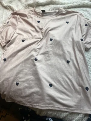 SheIn Heart Print Tee thumbnail 4