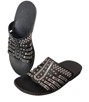 Colleen Cordero Silver Studded Slide Sandals Womens 9 Black Leather Slip On Flat thumbnail 1
