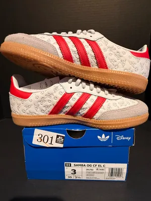 Adidas Disney Samba OG size 3Y thumbnail 3