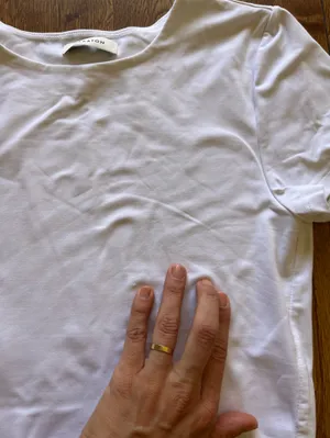 Aritzia babaton cropped top thumbnail 4