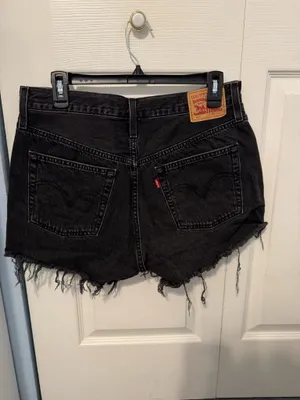 Levi’s 501 Shorts thumbnail 2