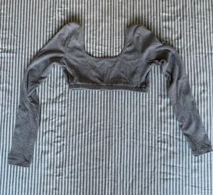 Edikted Long Sleeve Crop Top thumbnail 2