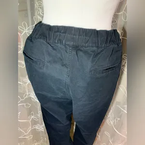 Old Navy Black Modern Jogger Pants thumbnail 6