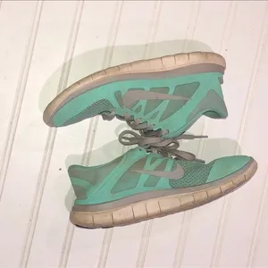 Nike free sneakers thumbnail 3
